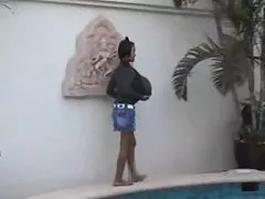 Girl spreads her plump ass cheeks