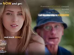 Damiana and Jay have passionate amateur sex